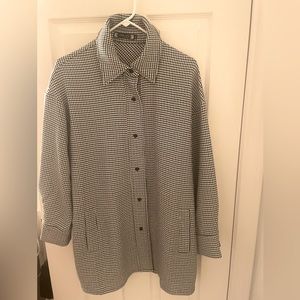 Houndstooth shacket